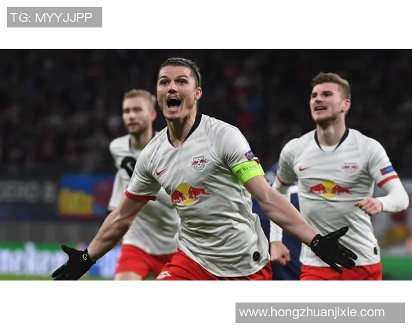 曼联与伊斯坦布尔激战正酣比分揭晓引发球迷热议