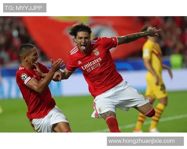 努涅斯的崛起与挑战：从新星到足坛巨星的蜕变之路